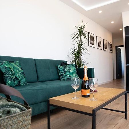 Luxus Apartament Tulipan Gdynia Esterno foto